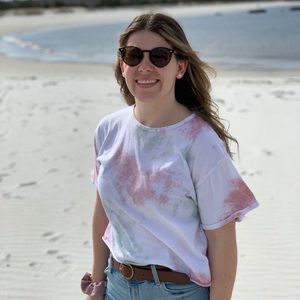 Meet your Posher, Katelyn